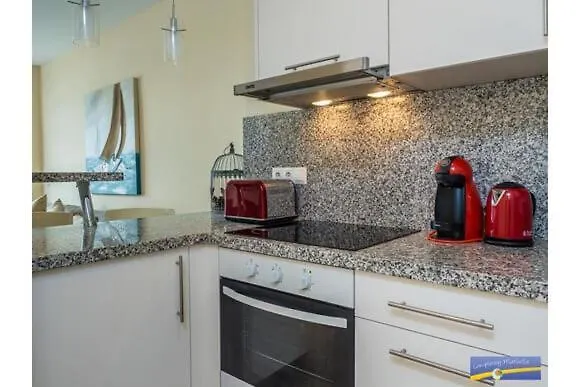 Diana 108 Frontal Sea Views 2 Bedrooms Marbella